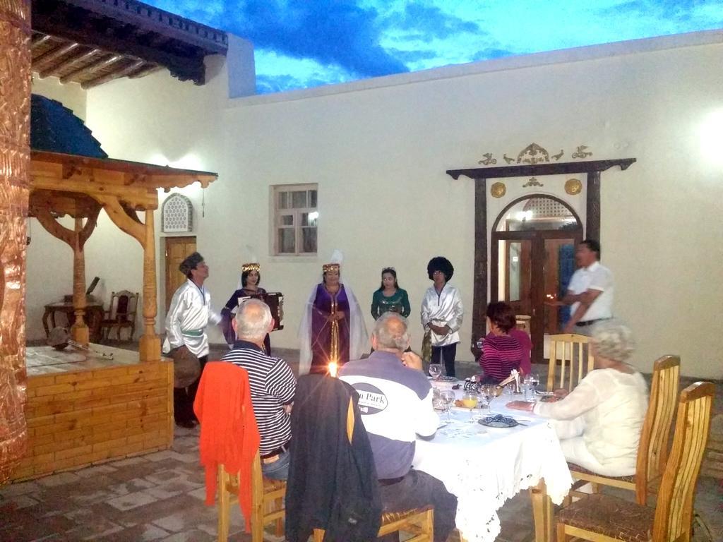 Qosha Darvoza Hotel Khiva Ngoại thất bức ảnh